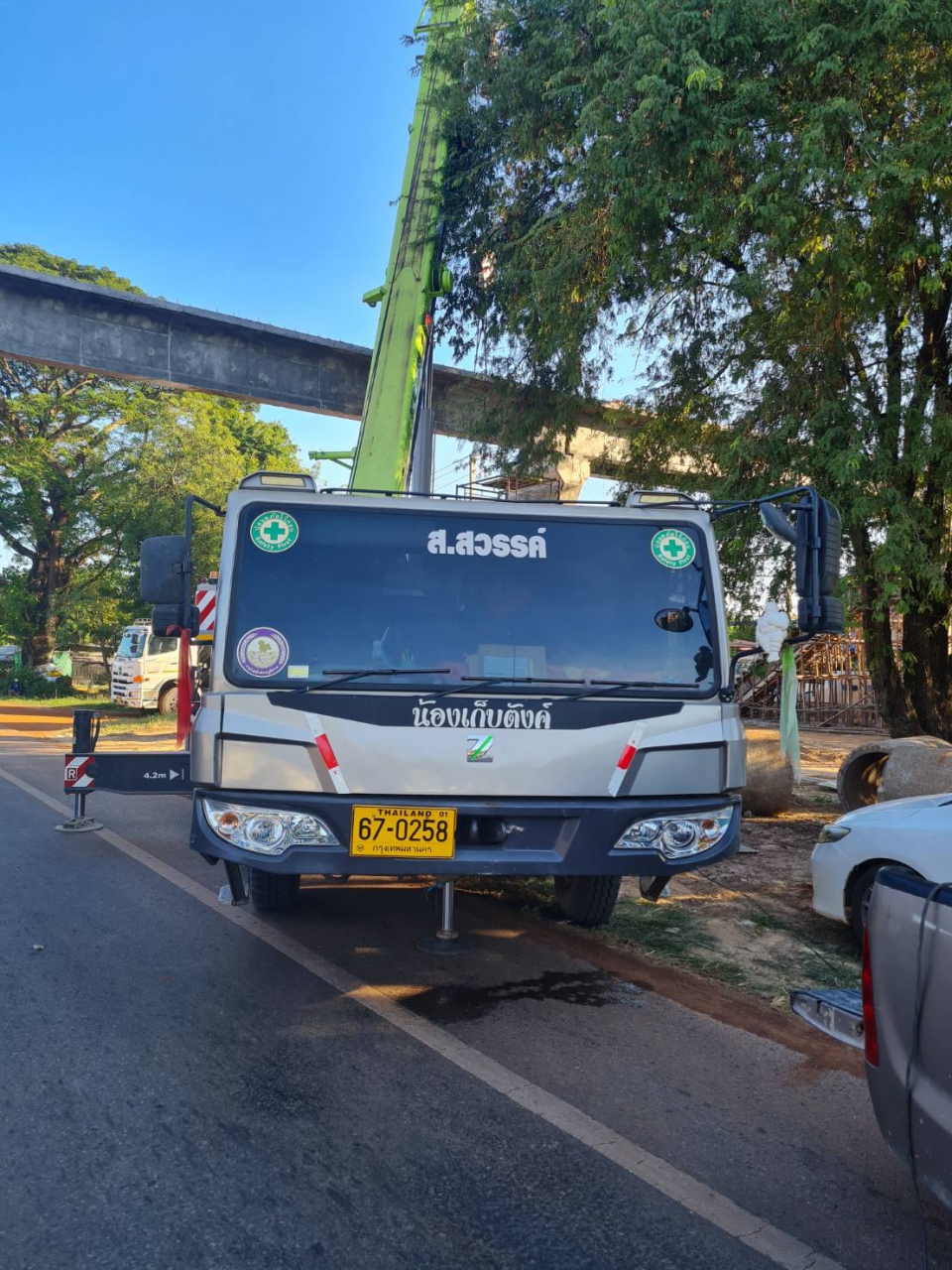 241439_0.jpg - งานติดตั้งสะพานลอย จ.สกลนคร | https://รถเครนขอนแก่น.com